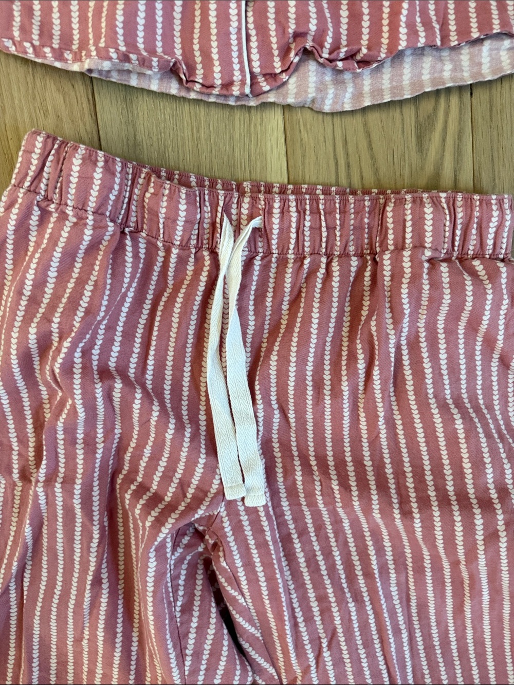 Women's Pink Stripe Pajama Set - Classic Button-Up Top & Drawstring Pants - Picture 3 of 8